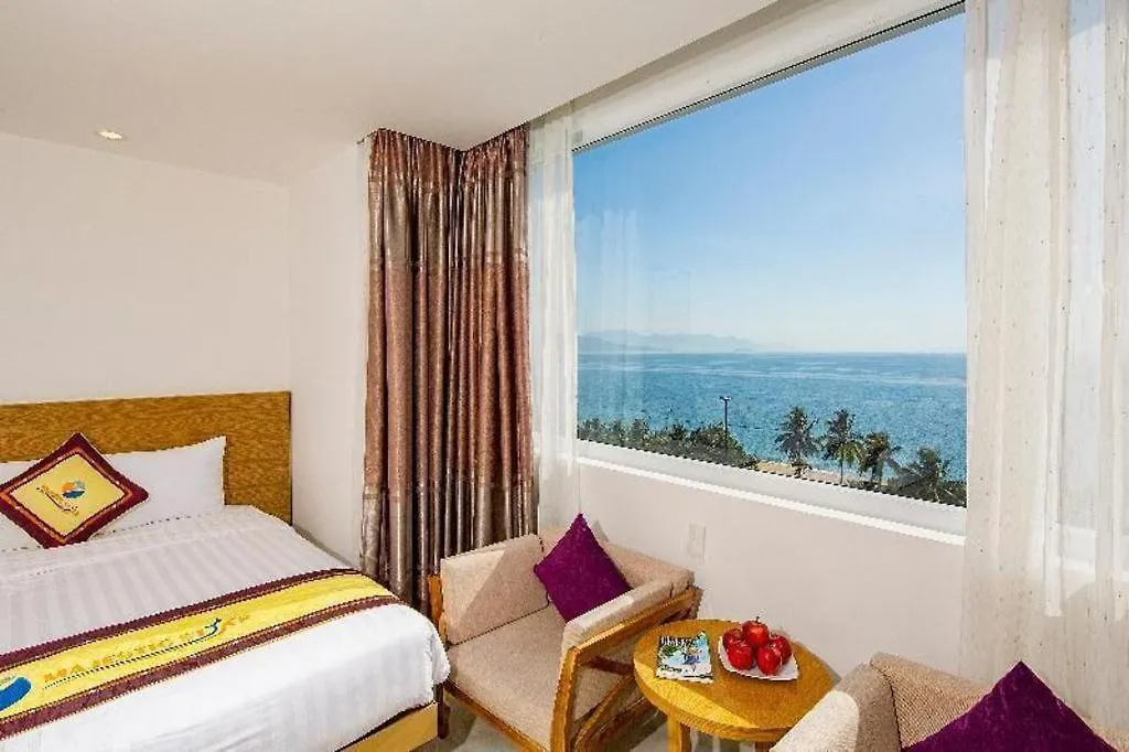 Majestic Star Hotel Nha Trang 3*,